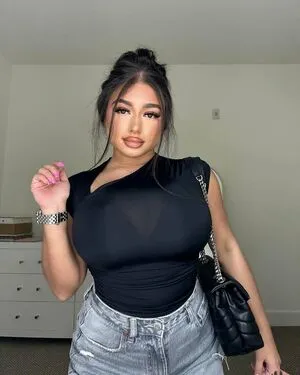 Sofia Deroian OnlyFans Leaked Free Thumbnail Picture - #cgMIKUdNKT