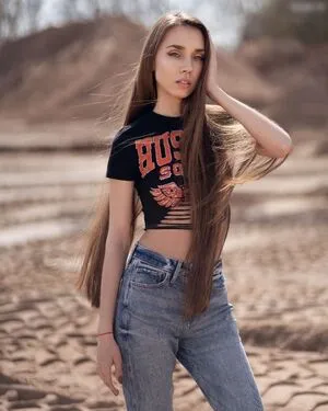 Sofia Korenko OnlyFans Leaked Free Thumbnail Picture - #3FOnT7zxdC