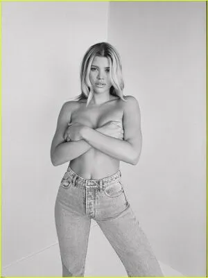 Sofia Richie OnlyFans Leaked Free Thumbnail Picture - #8BOnVtt8Tf