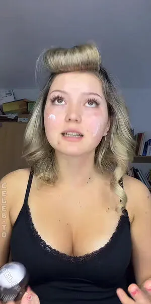 Sofia Stark OnlyFans Leaked Free Thumbnail Picture - #FElfigz92i