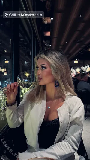 Sofia Stark OnlyFans Leaked Free Thumbnail Picture - #V4lVAerjKq