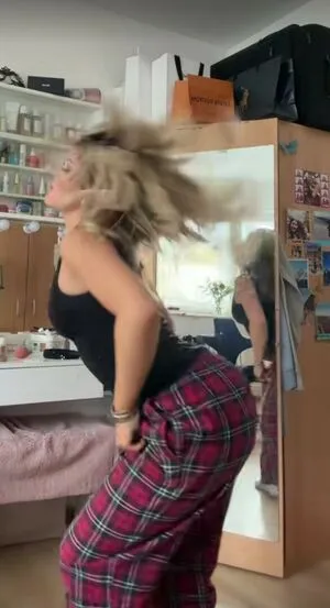 Sofia Stark OnlyFans Leaked Free Thumbnail Picture - #d4osL6cIRd