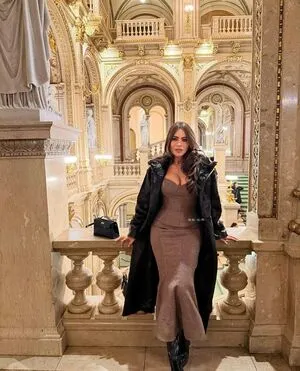 Sofia Vergara OnlyFans Leaked Free Thumbnail Picture - #4iDrmSD5yI