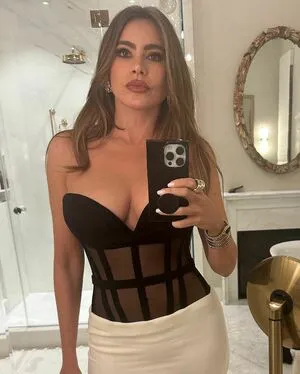 Sofia Vergara OnlyFans Leaked Free Thumbnail Picture - #5QjkP0nnqS