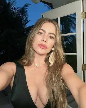 Sofia Vergara OnlyFans Leaked Free Thumbnail Picture - #F9U3XeAft3