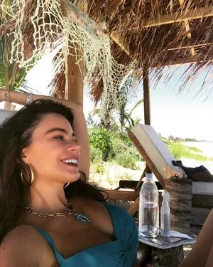 Sofia Vergara OnlyFans Leaked Free Thumbnail Picture - #KjqUz74B0f