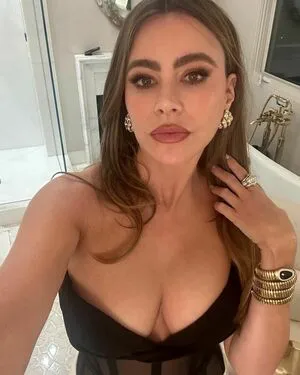 Sofia Vergara OnlyFans Leaked Free Thumbnail Picture - #WWTl1524nN