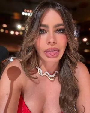 Sofia Vergara OnlyFans Leaked Free Thumbnail Picture - #xKg5UzomxE