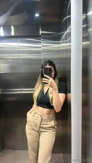 Sofia18x OnlyFans Leaked Free Thumbnail Picture - #CwV7khzE7L