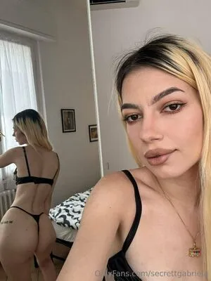 Sofiaa Amber OnlyFans Leaked Free Thumbnail Picture - #tJJrqHPm04