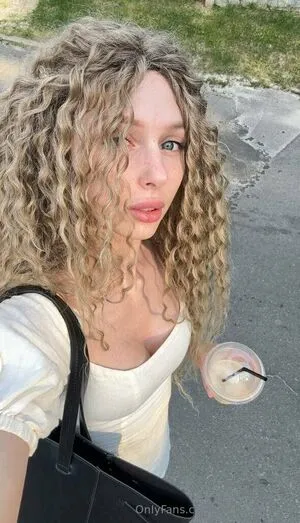 Sofiaaamillerrr OnlyFans Leaked Free Thumbnail Picture - #8LYLUd0Y9s