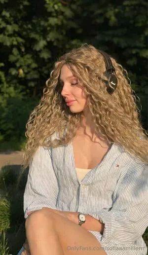 Sofiaaamillerrr OnlyFans Leaked Free Thumbnail Picture - #h3fVPDIIy1
