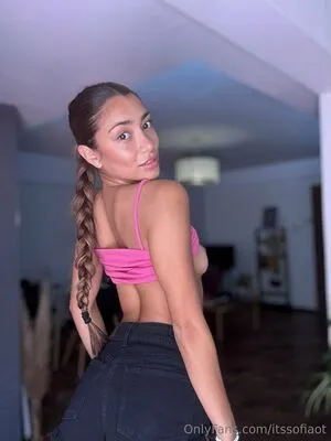 Sofiaizaaa OnlyFans Leaked Free Thumbnail Picture - #pIMT8pReCy