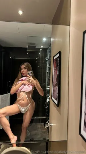Sofialadyboybangkok OnlyFans Leaked Free Thumbnail Picture - #FxcvdZkAA1