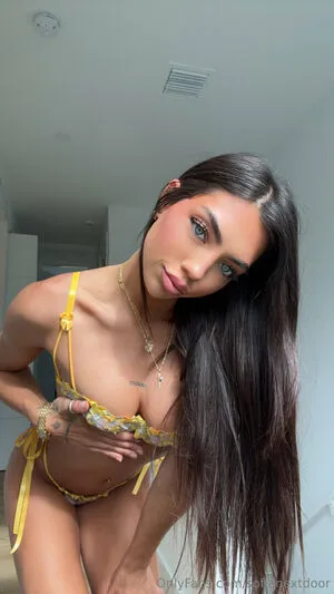 Sofianextdoor OnlyFans Leaked Free Thumbnail Picture - #11dCuqmYj8