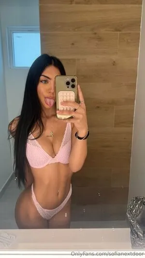 Sofianextdoor OnlyFans Leaked Free Thumbnail Picture - #MZCVHiCW6k