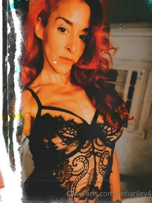 Sofiariley4 OnlyFans Leaked Free Thumbnail Picture - #ei994L4qBi