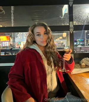 Sofiaros33 OnlyFans Leaked Free Thumbnail Picture - #9qRfgbMzCi