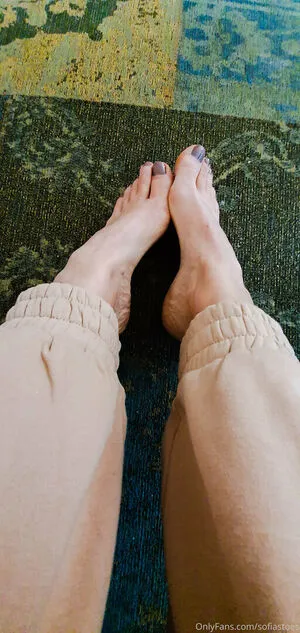 Sofiastoes OnlyFans Leaked Free Thumbnail Picture - #CTcpWWuwMe