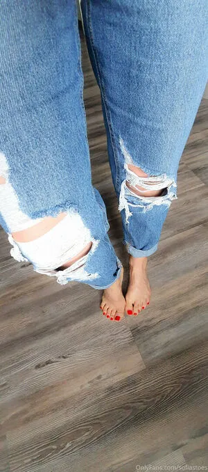 Sofiastoes OnlyFans Leaked Free Thumbnail Picture - #HXVjz1PSnn