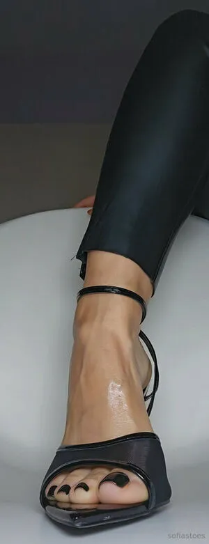 Sofiastoes OnlyFans Leaked Free Thumbnail Picture - #XJfddlhf65