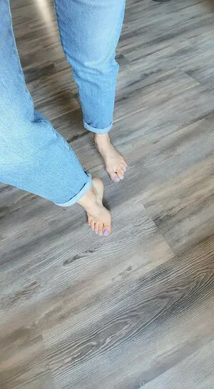 Sofiastoes OnlyFans Leaked Free Thumbnail Picture - #fY0ScLUAXI
