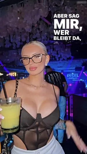 Sofie Christin OnlyFans Leaked Free Thumbnail Picture - #sHVGnet2OC