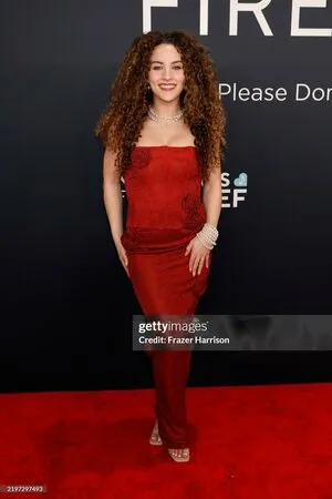 Sofie Dossi OnlyFans Leaked Free Thumbnail Picture - #74A7jT8dZ5