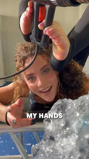 Sofie Dossi OnlyFans Leaked Free Thumbnail Picture - #7L5Dio7sKH