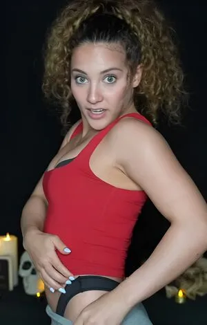 Sofie Dossi OnlyFans Leaked Free Thumbnail Picture - #MBL8CuModg