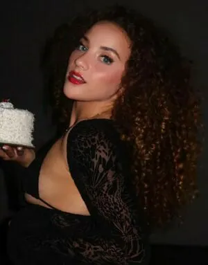 Sofie Dossi OnlyFans Leaked Free Thumbnail Picture - #gpErDHBTdl