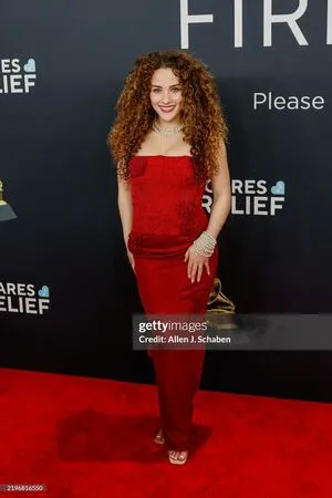 Sofie Dossi OnlyFans Leaked Free Thumbnail Picture - #gyIrZ7mr55