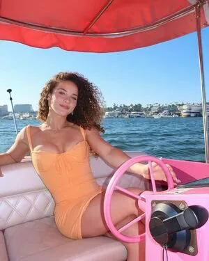 Sofie Dossi OnlyFans Leaked Free Thumbnail Picture - #yT6tuxEdMu