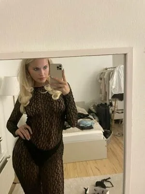 Sofie Mai OnlyFans Leaked Free Thumbnail Picture - #usxiSaIdHJ