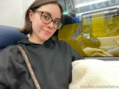 Sofilatina OnlyFans Leaked Free Thumbnail Picture - #5U36GBLdrL