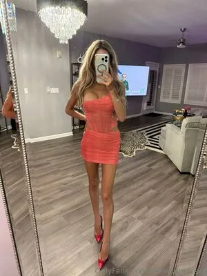 Sofisummersxo OnlyFans Leaked Free Thumbnail Picture - #miSltBqXIN