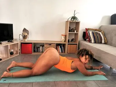 Soft Peach Yoga OnlyFans Leaked Free Thumbnail Picture - #Q9X6ZWPPFJ