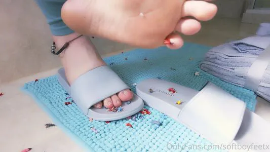 Softboyfeetx OnlyFans Leaked Free Thumbnail Picture - #5nMnjb1B1N