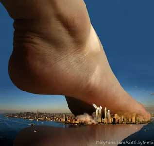 Softboyfeetx OnlyFans Leaked Free Thumbnail Picture - #HB7WUmp1bx