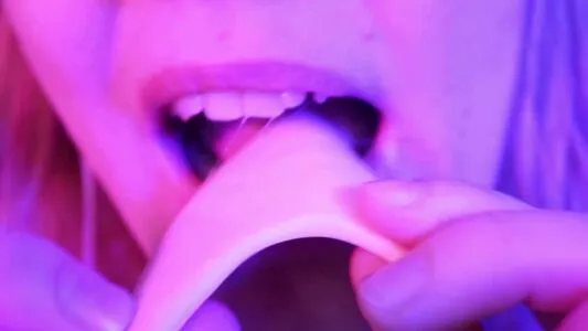 softlygaloshes OnlyFans Leaked Free Thumbnail Picture - #2gVObcoTwZ