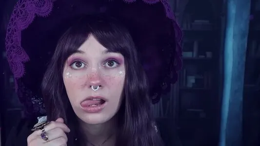 softlygaloshes OnlyFans Leaked Free Thumbnail Picture - #9YuQD5nI4w