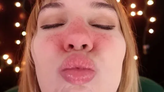 softlygaloshes OnlyFans Leaked Free Thumbnail Picture - #GKg2mijXdj