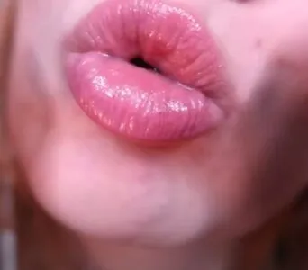 softlygaloshes OnlyFans Leaked Free Thumbnail Picture - #Pg3oVB32xX