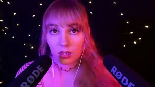 softlygaloshes OnlyFans Leaked Free Thumbnail Picture - #lBFBl0alPT