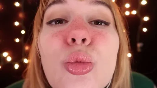 softlygaloshes OnlyFans Leaked Free Thumbnail Picture - #xGs3O5Uxof