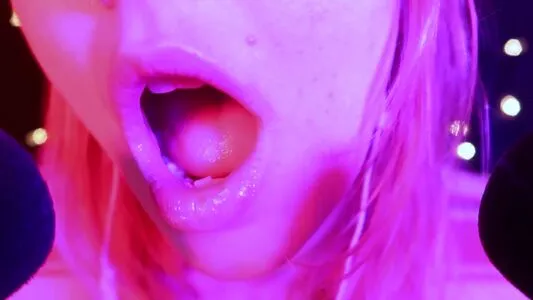 softlygaloshes OnlyFans Leaked Free Thumbnail Picture - #xNPXxh8Adq