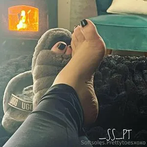 Softsoles Prettytoesxoxo OnlyFans Leaked Free Thumbnail Picture - #qs16BuJ0EN