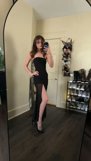 Soggyalien22 OnlyFans Leaked Free Thumbnail Picture - #4DjlXGK5Dt