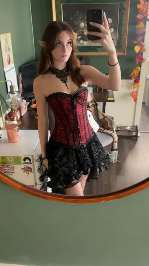 Soggyalien22 OnlyFans Leaked Free Thumbnail Picture - #fRTWXY3U1L