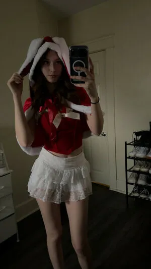 Soggyalien22 OnlyFans Leaked Free Thumbnail Picture - #mlNoh3LSf2